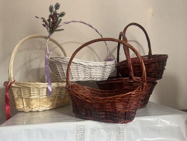 Дом и сад: Продаю корзину 5 штук маленький 500сом,средний 700сом,,большой 900сом
