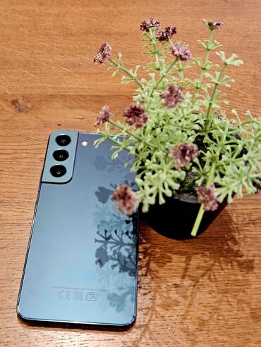 telefon işlenmiş: Samsung Galaxy S22 5G, 128 GB, rəng - Yaşıl, İki sim kartlı