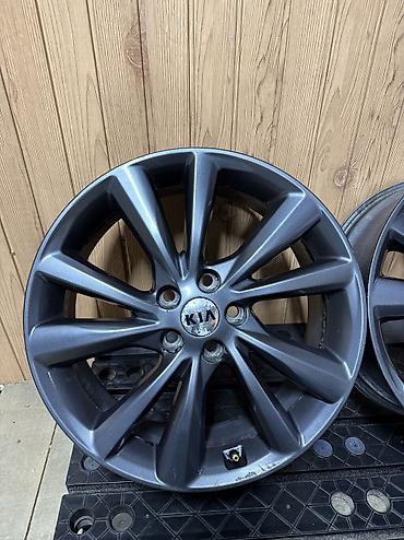 wheel: Литые Диски R 19 Kia, Комплект, отверстий - 5, Б/у — 2