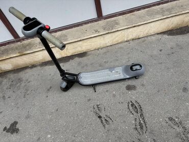 Uşaq üçün elektrik maşınları: Elektrikli scotet uşak için 6.12 yaş 70 azn