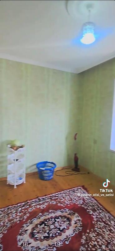 bayılda ev: Satılır: 3 otaqlı həyət evi (tam yaşayışlı) Planlama: - Geniş zal — 4