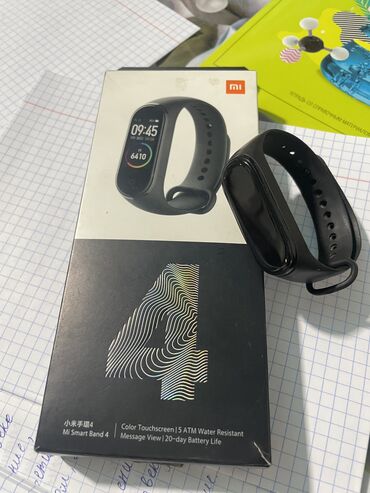 мониторы xiaomi: Mi Band 4 оригинальная Смарт часы На дисплей есть несколько царапины