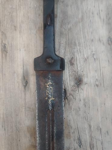 perde dekorları: Məhsul: Köhnə tip süngü-bıçaq (uzun, ikitərəfli uclu bıçaq formalı) — 3