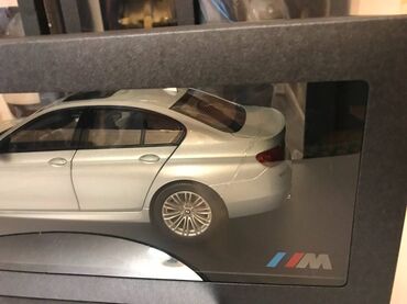 Avtomobil modelləri: Коллекционная модель BMW M5 V8 Biturbo F10 silverstone 2012 Paragon — 3