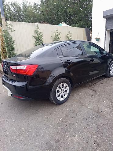 kia march: Kia Rio: 1.6 l | 2014 il Sedan — 5