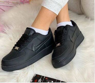 air force 1 zenske bele: Nike air force patike 

Novo
Brojevi 36 do 46