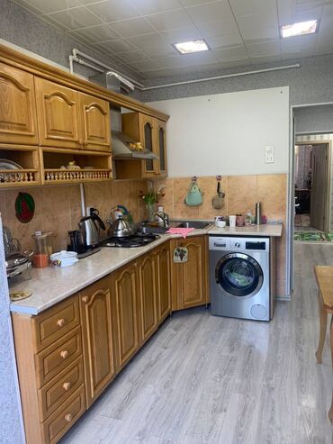 Köhnə tikili: Bakı, 4 otaqlı, Köhnə tikili, m. Xalqlar Dostluğu, 110 kv. m -da lalafo.az — 12 Köhnə tikili: Bakı, 4 otaqlı, Köhnə tikili, m. Xalqlar Dostluğu, 110 kv. m — 12