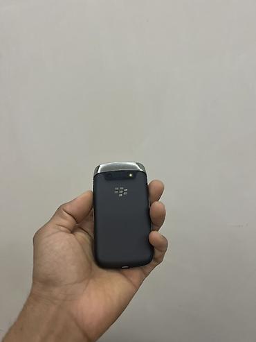 bmw 750 e38: Blackberry Bold 9790, 8 GB, rəng - Qara, Düyməli — 8