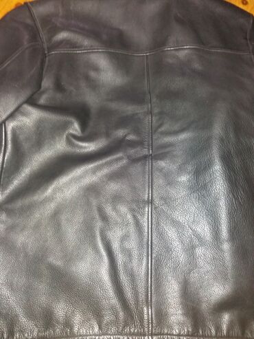 kisi geyimleri kurtkalar: Куртка 2XL (EU 44), цвет - Черный