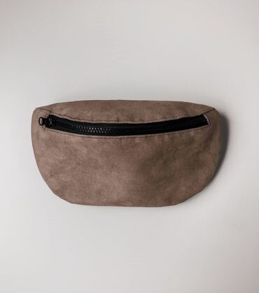 сумка замша: Поясная сумка из искусственной замши, красивого цвета какао. Носила