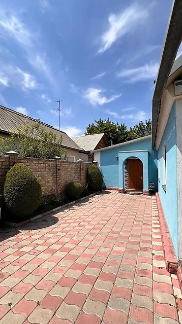 Продажа коттеджей и домов: Продаётся дом 5-комнатный кирпичный Район: Пишпек Гагарина/Фрунзе — 5