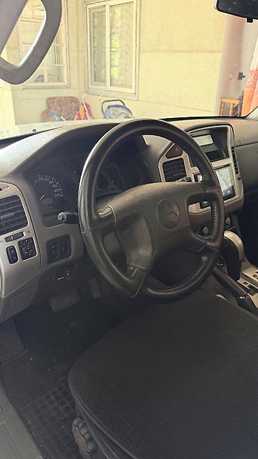 srv 3: Mitsubishi Pajero: 2004 г., 3.5 л, Автомат, Бензин, Внедорожник — 4