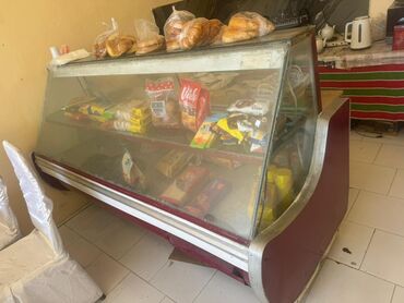 soyuducu gence: Kod 2425 Vitrin soyuducu işləkdi tecili satılır qiymət 170 azn . Unv