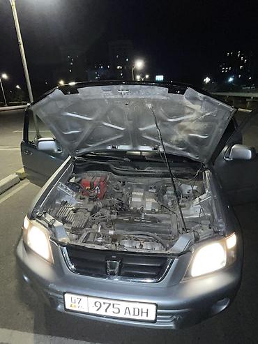 Транспорт: Honda CR-V: 2001 г., 2 л, Автомат, Бензин, Кроссовер — 7