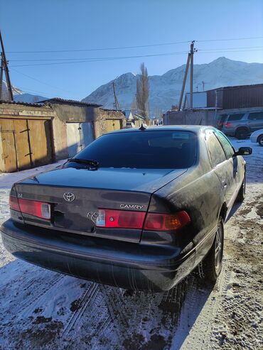 Toyota: Toyota Camry: 2000 г., 2.2 л, Автомат, Бензин, Седан