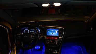 kia carnival: Kia Optima – ağ rəng, sedan, idman üslublu eksteryer paketli. Əsas — 3