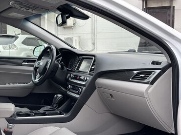 Hyundai: Hyundai Sonata: 2018 г., 2.4 л, Автомат, Бензин, Седан — 14