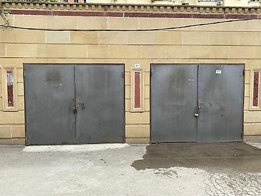 Qaraj satılır: Yan-yana iki qarjdi hər birin sahəsi 16km.metrdir. 2si birlikde 24 -da lalafo.az — 6 Qaraj satılır: Yan-yana iki qarjdi hər birin sahəsi 16km.metrdir. 2si birlikde 24 — 6