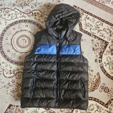 Köynəklər: LCW Casual kişi üçün şişmə jilet - Marka: LCW CASUAL (outerwear