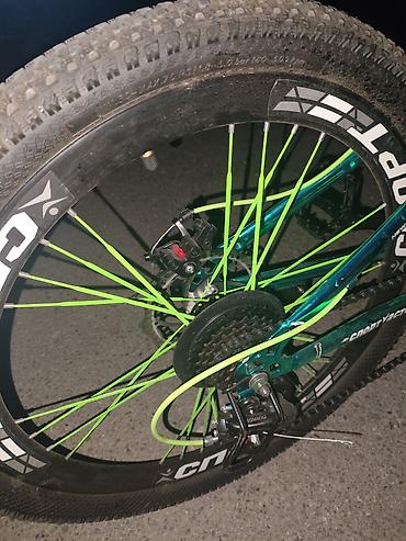 velosepet: Velosiped – “СпортМастер” DA-420 (şəhər/dağ tipli) Xüsusiyyətlər: - — 8