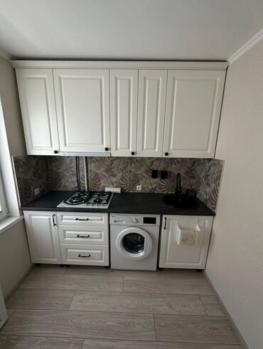 Продажа квартир: 3 комнаты, 92 м², 104 серия, 3 этаж, Евроремонт