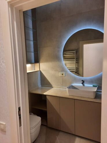 Uzunmüddətli kirayə mənzillər: Mənzil kirayə verilir. Bakı ş., Nərimanov metrosuna 5-7 dəyqə — 10