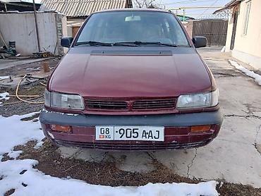 Mitsubishi: Mitsubishi Space Wagon: 1994 г., 2 л, Механика, Бензин, Минивэн — 6
