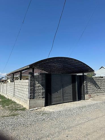Продажа коттеджей и домов: 5 комнат, 200 м², 4 соток, Бишкек, Ак-Ордо 2 ж/м Собственник — 20