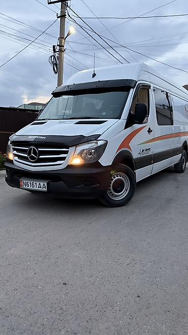 385 55: Mercedes-Benz Sprinter, цельнометаллический высокий фургон в длинной — 5