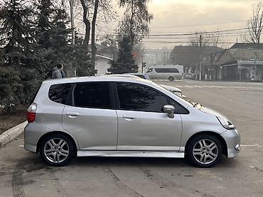 Honda: Honda Fit: 2008 г., 1.4 л, Автомат, Бензин, Хэтчбэк — 2