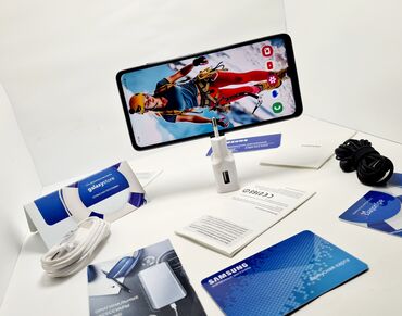 оперативная память для пк: Samsung Galaxy A52, Колдонулган, 256 ГБ, түсү - Көк, 2 SIM, eSIM