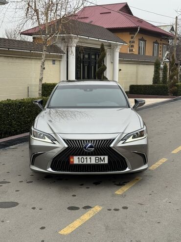 Lexus: Lexus ES: 2019 г., 2.5 л, Вариатор, Гибрид, Седан — 1