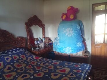 Həyət evləri və villaların satışı: 4 otaqlı, 60 kv. m, Kredit yoxdur, Orta təmir — 25