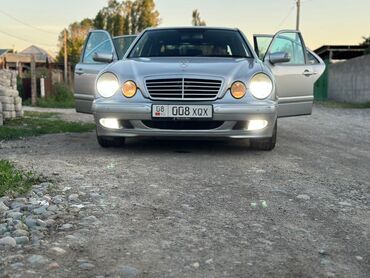 Mercedes-Benz: Mercedes-Benz E-Class: 2001 г., 3.2 л, Автомат, Бензин, Седан