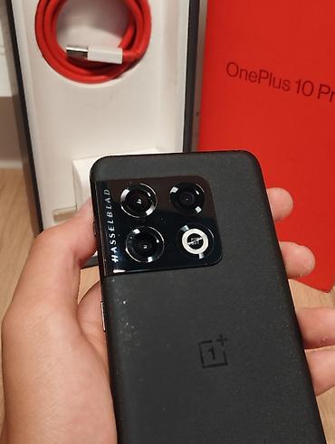 17 эйр: OnePlus 10 Pro, Б/у, 256 ГБ, цвет - Черный, 2 SIM — 2