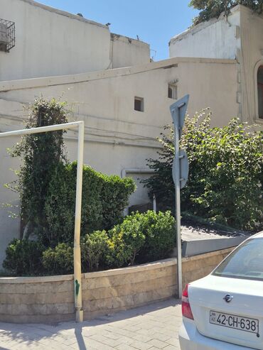 Uzunmüddətli kirayə mənzillər: Mərkəzdə, Əla Yerləşmə ilə Ailə və ya Ofis üçün– Alov Qüllələrinə — 5