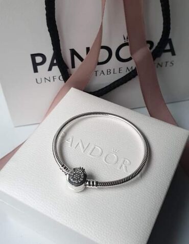 Narukvice: Pandora narukvica u originalnom pakovanju + gratis 1 privezak — 21