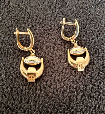 Серебряные серьги: Серебряные серьги, Проба 925, Женские, Б/у at lalafo.kg — 22 Серебряные серьги: Серебряные серьги, Проба 925, Женские, Б/у — 22