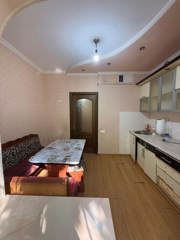 Продажа квартир: 2 комнаты, 52 м², 106 серия, 1 этаж, Евроремонт