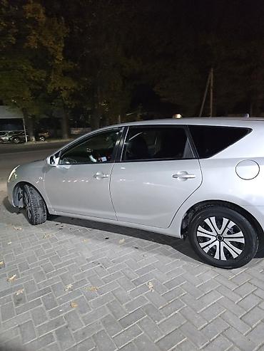 автомобиль для детей: Toyota Caldina: 2004 г., 1.8 л, Автомат, Бензин, Универсал — 3