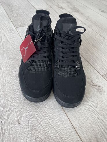 Кроссовки и спортивная обувь: Мужские кроссовки, 46, Air Jordan, Новый, цвет - Черный, Самовывоз, Платная доставка