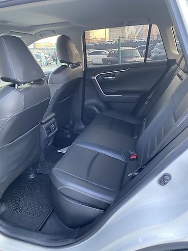 bmw 10: Toyota RAV4: 2020 г., 2.5 л, Автомат, Гибрид, Кроссовер — 10
