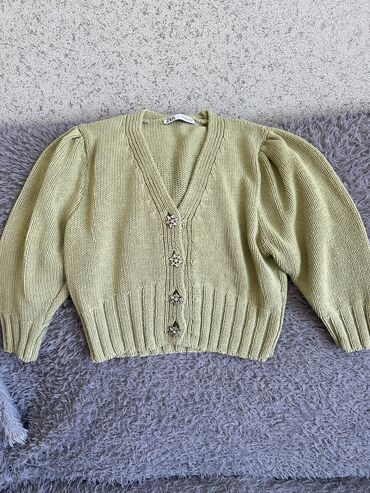 hörüklü qadın sviterləri: Женский свитер S (EU 36), M (EU 38), цвет - Зеленый, Zara