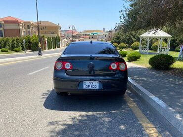 Volkswagen: Volkswagen Passat: 2 l | 2005 il Sedan — 6