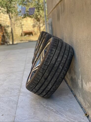 диски на авто на 14: Колесо Mercedes-Benz 265 / 35 / R 18, 5 Болтов