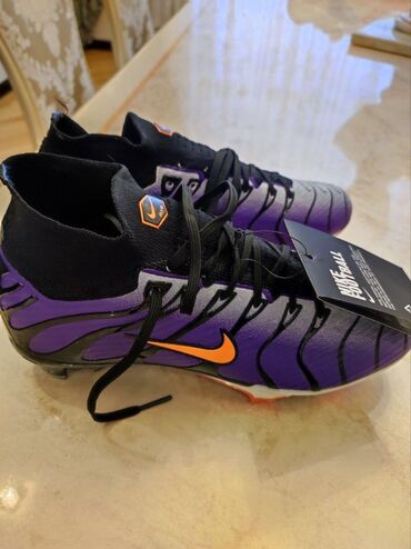 Maskalar, eynəklər: Butslar Nike, Ölçü: 39, İşlənmiş