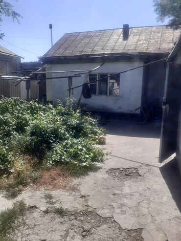 дом с кок жар: Дом, 52 м², 4 комнаты, Собственник, Старый ремонт