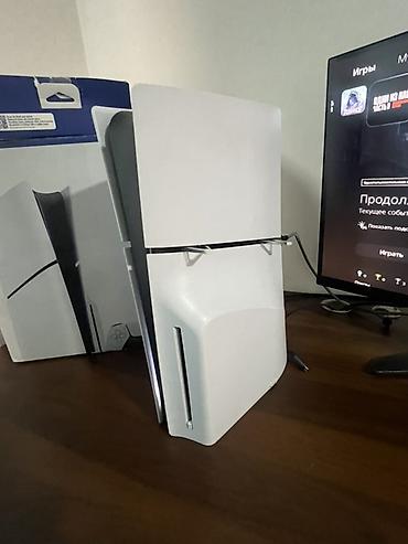 macbook pro a1466: PlayStation 5 (с дисководом) + 2 геймпада DualSense - Объём — 10