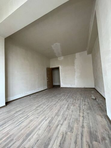 Yeni tikili: 1 otaqlı, Yeni tikili, m. Neftçilər, 56 kv. m — 3