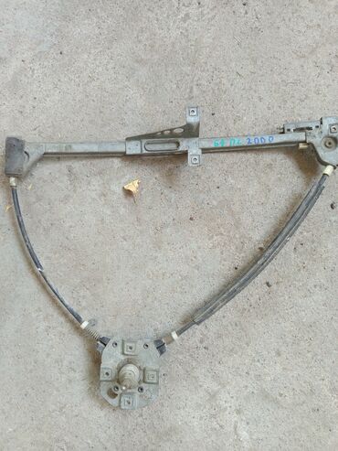 Другие автозапчасти: Ауди В4 — 2